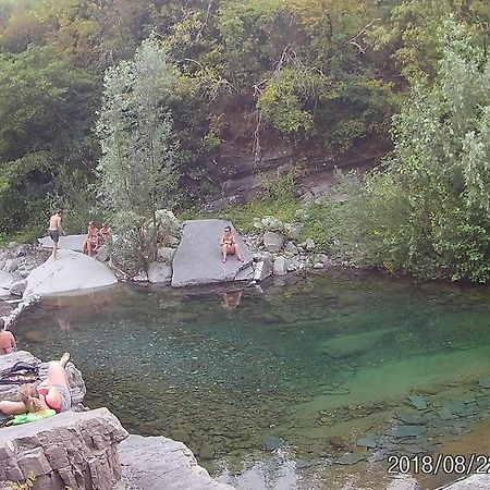 Eremo Gioioso Villa Pontremoli Luaran gambar