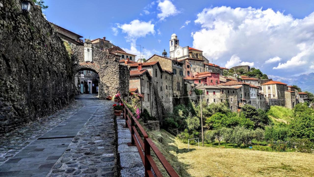 Eremo Gioioso Villa Pontremoli Luaran gambar